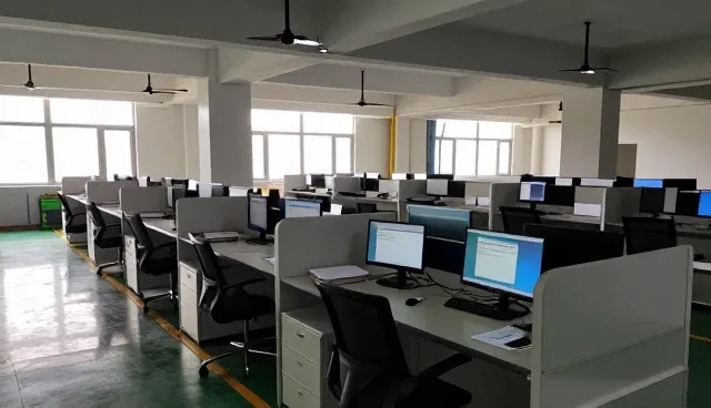 如何在复杂场景中实现AI大模型的稳定运行